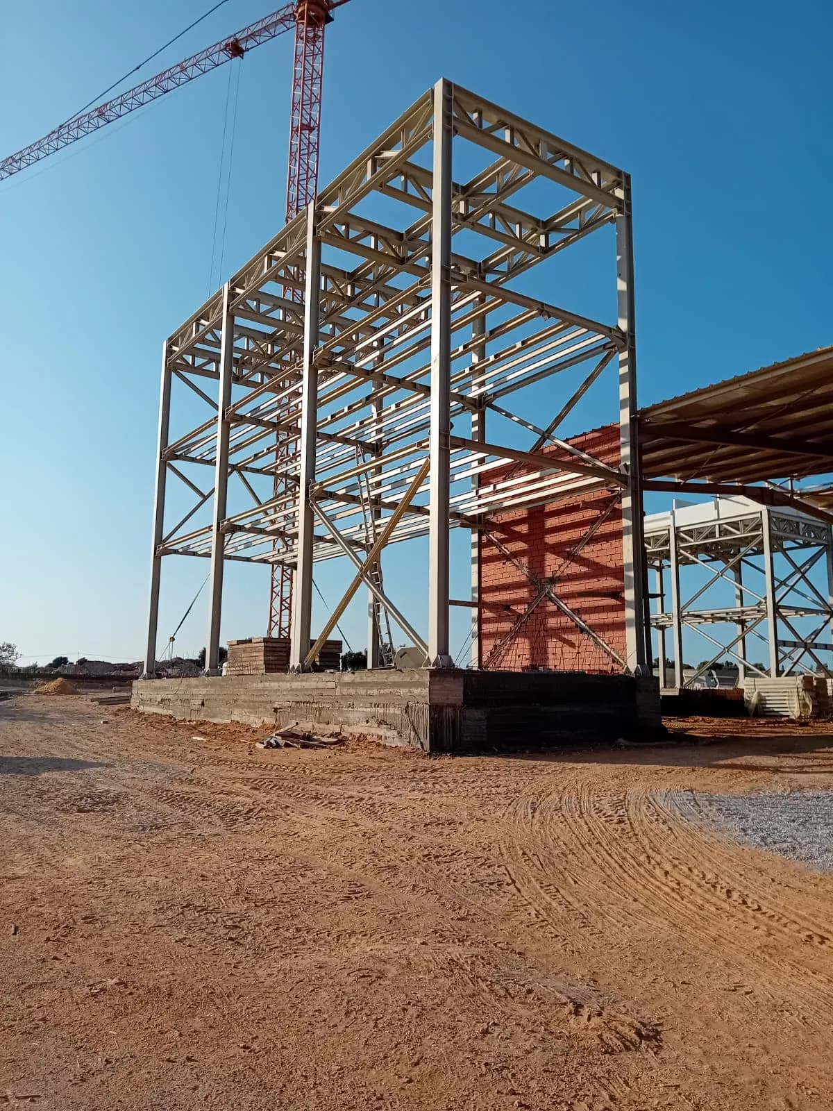 CHARPENTE METALLIQUE