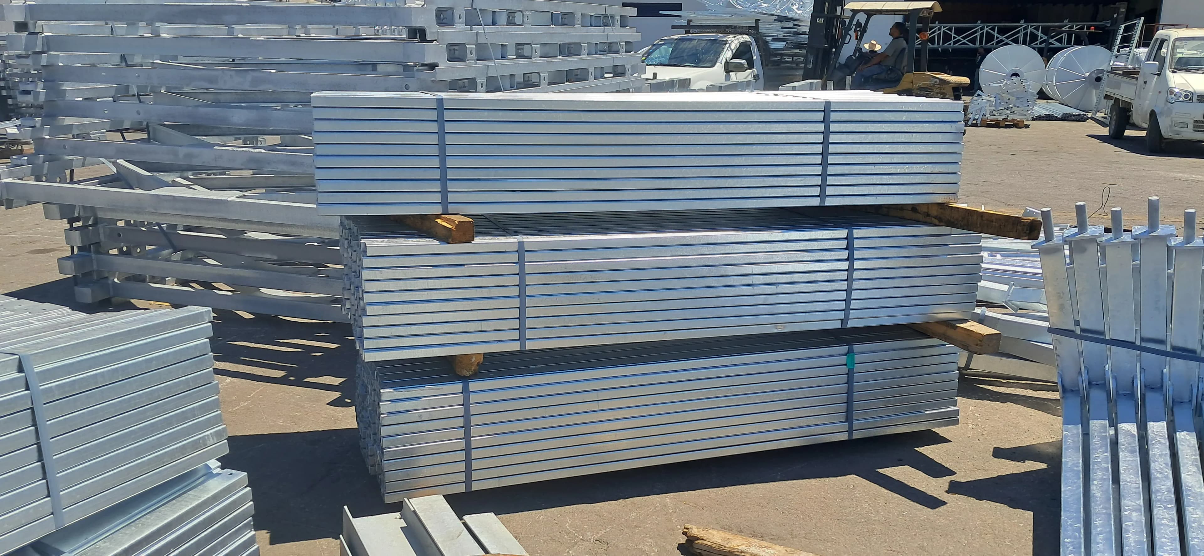 STRUCTURES PHOTOVOLTAIQUES